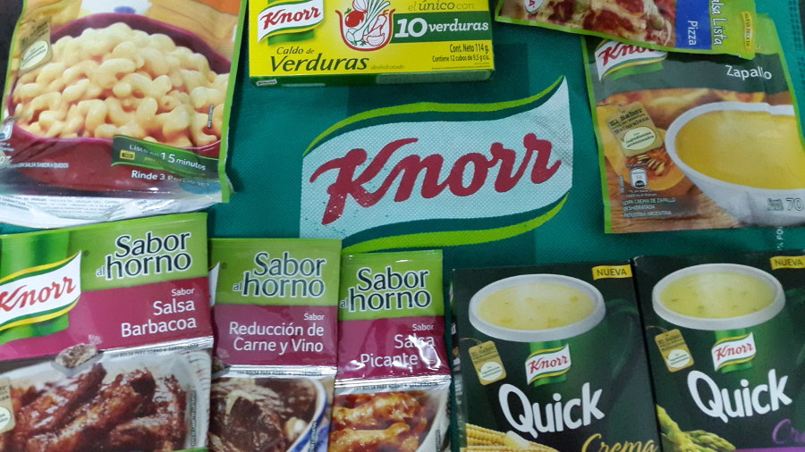 ¿Cuánto tiempo se deja la bolsa Knorr en el horno?